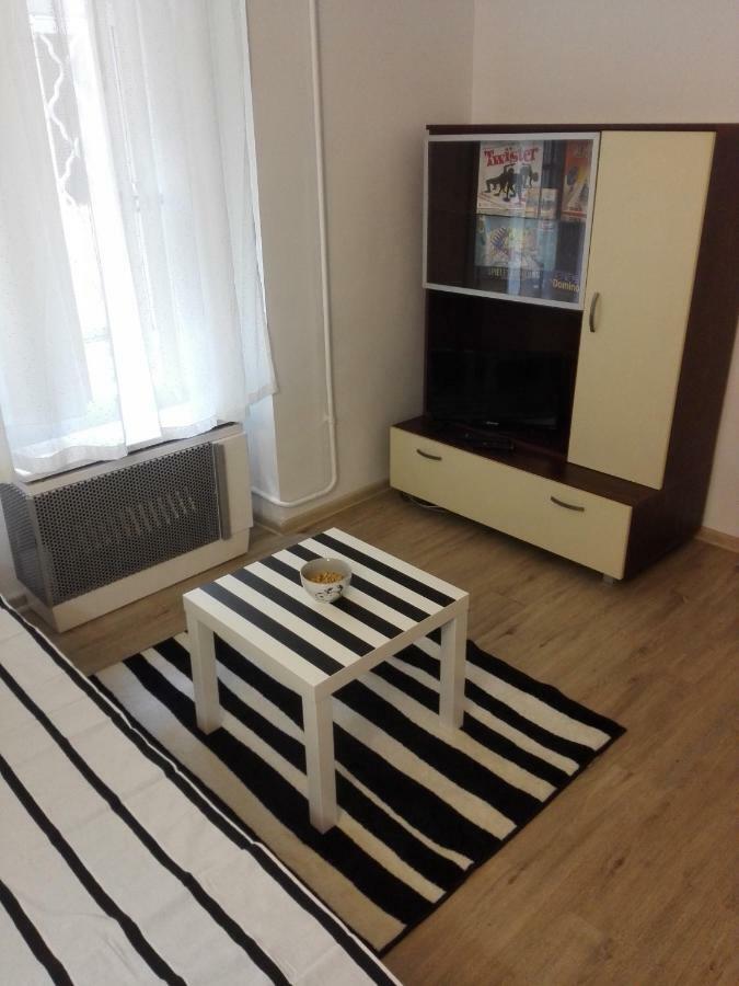 Minion & Snoopy Apartman บูดาเปสต์ ภายนอก รูปภาพ